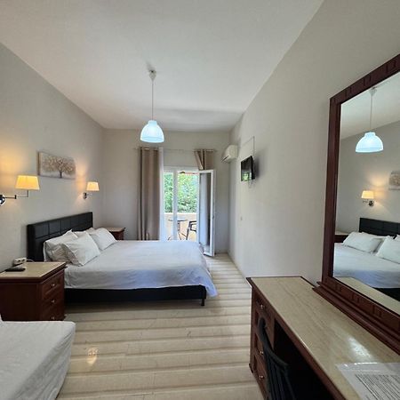Olive Garden Studios & Apartments Ахарави Экстерьер фото